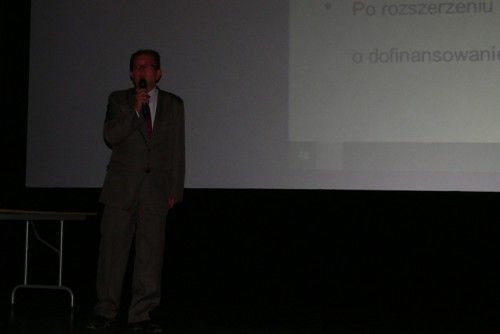 Prezes Bronowicki w czasie prezentacji